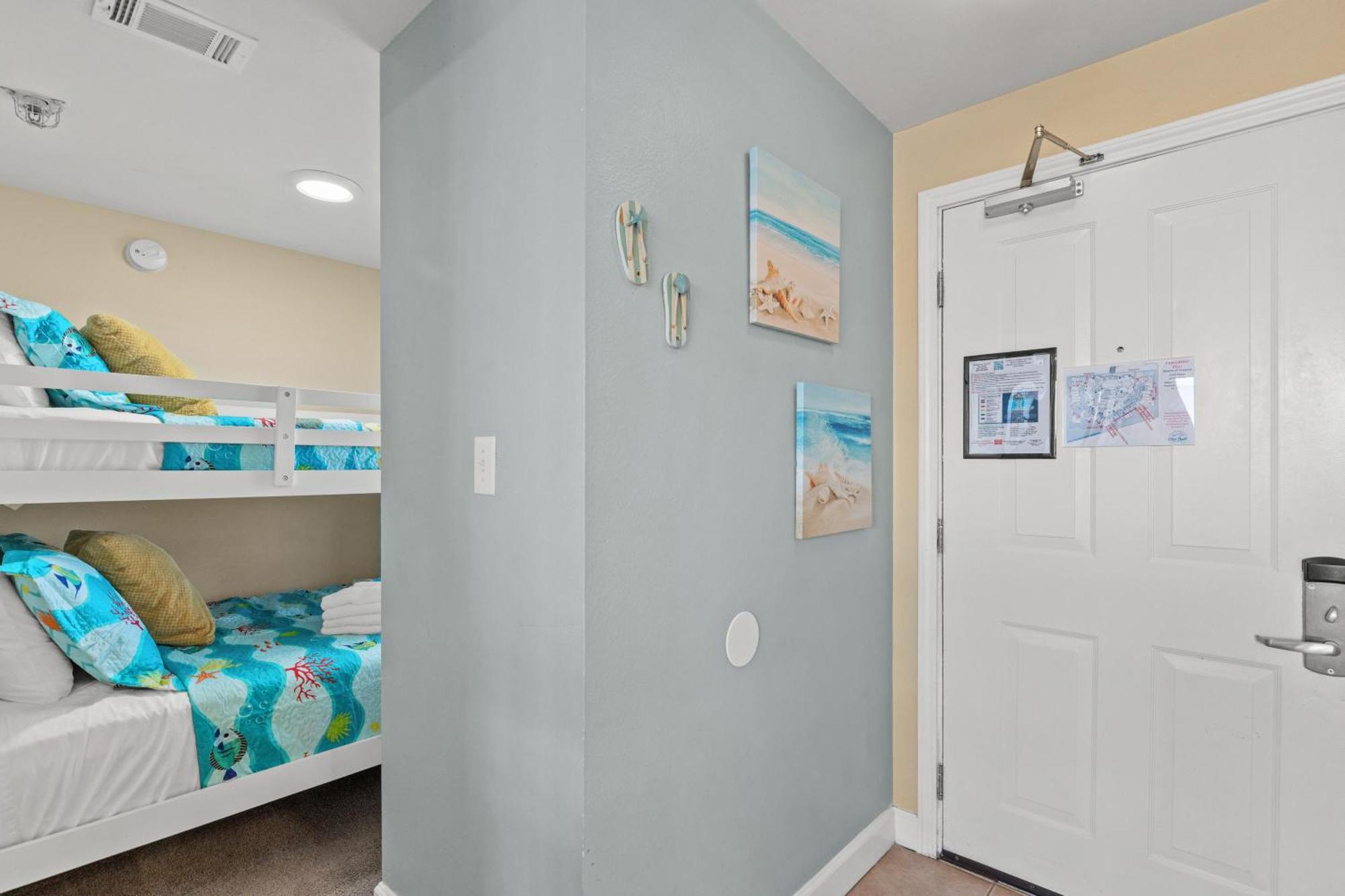 Penthouse With Beautiful Beach Views! 1 Bedroom, 2 Bathroom Penthouse! Panama City Beach Zewnętrze zdjęcie